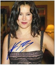 Jennifer Tilly Signed Autographed Smiling 8x10 Photo