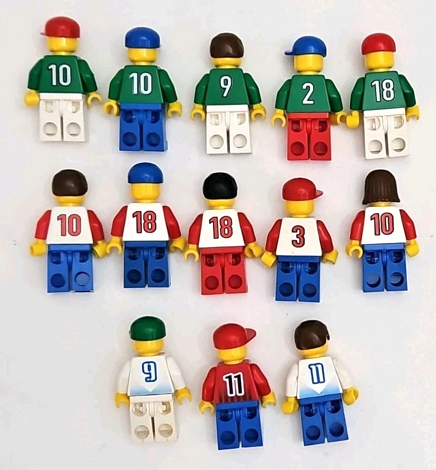 Lote de minifiguras de jugador de fútbol Lego vintage - 13 figuras de equipo de jugadores deportivos Foto 4 de 4