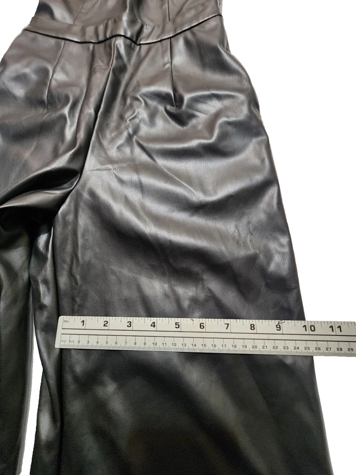 Mono Forever 21 para mujer con correa de cuero sintético varios bolsillos talla S Foto 4 de 4