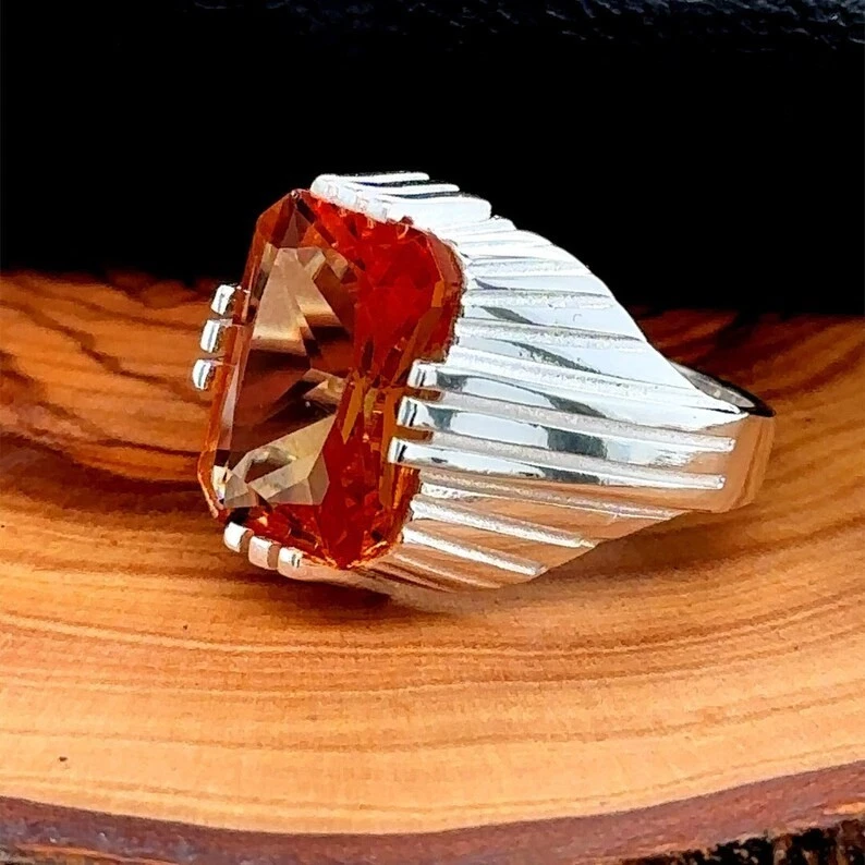 Men Handmade Natural Zultanite Square Handmade Ring - Image 3 of 4