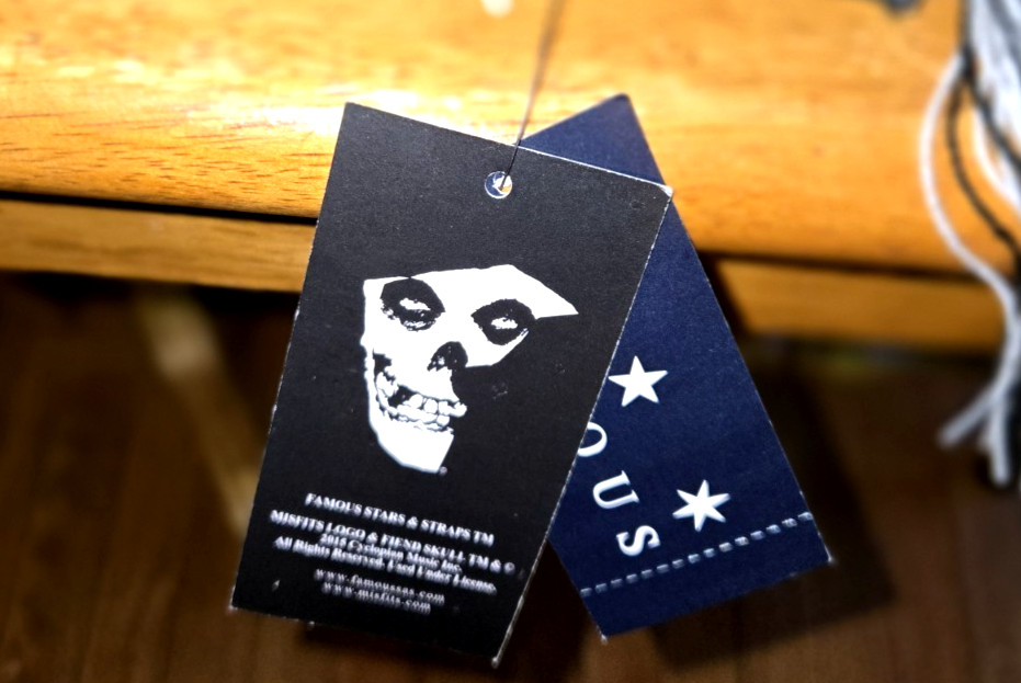 New With Tags Misfits Rare Famous Stars & Straps Bones Scarf Y2K image 5