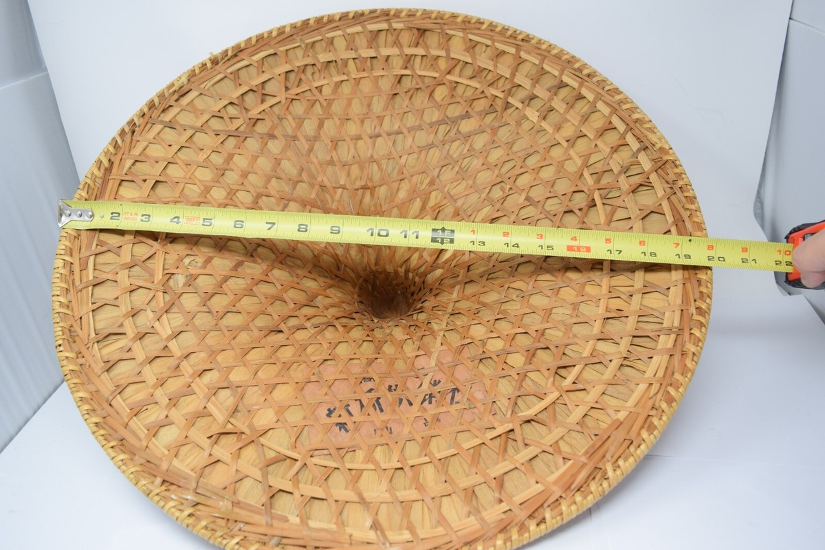 VTG Asian Wicker Bamboo Hat Woven Gardening Beach Field Handmade SZ OSFM VTG Asian Wicker Bamboo Hat hand painted | Mercari main image 2