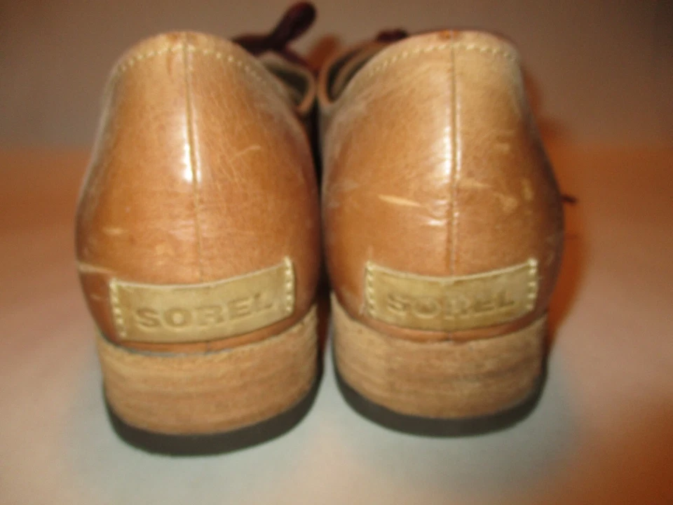 Oxfords femininos Sorel 2232-286 biqueira de couro marrom claro com cadarço 12 acolchoados - Imagem 2 de 4