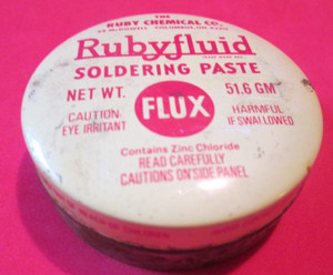OLD VINTAGE Rubyfluid Soldering Plaster Flux 51.6 GM Metal Can TIN PLEASE READ