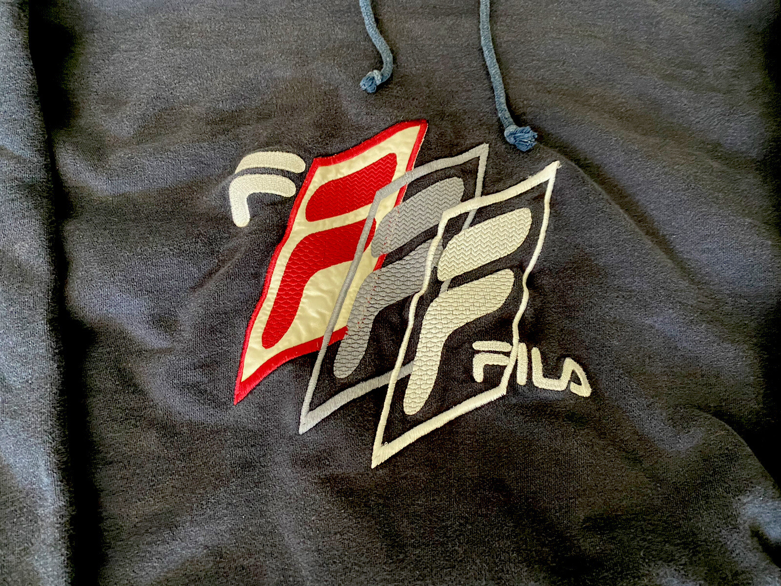 Felpa pullover con cappuccio FILA vintage anni 90 taglia XXL logo ricamato