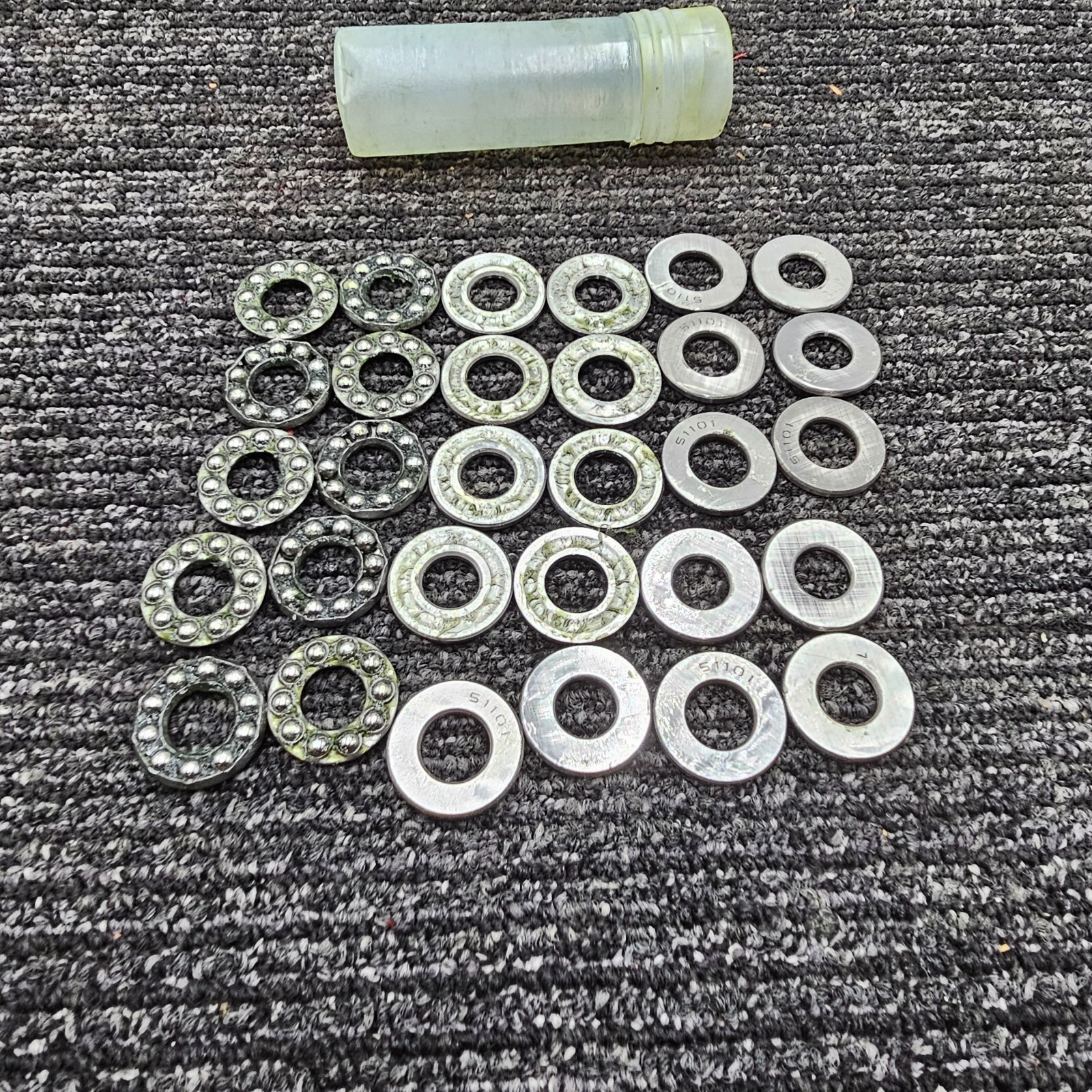 Thrust 30pc Ball Bearing 51101 12x26x9mm High Carbon Steel Washer Silver