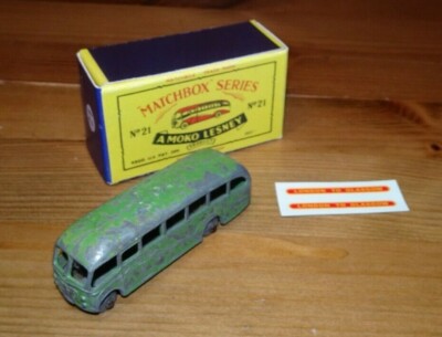 ミニカー MATCHBOX No.21 a Bedford Coach 1st s-l400.jpg