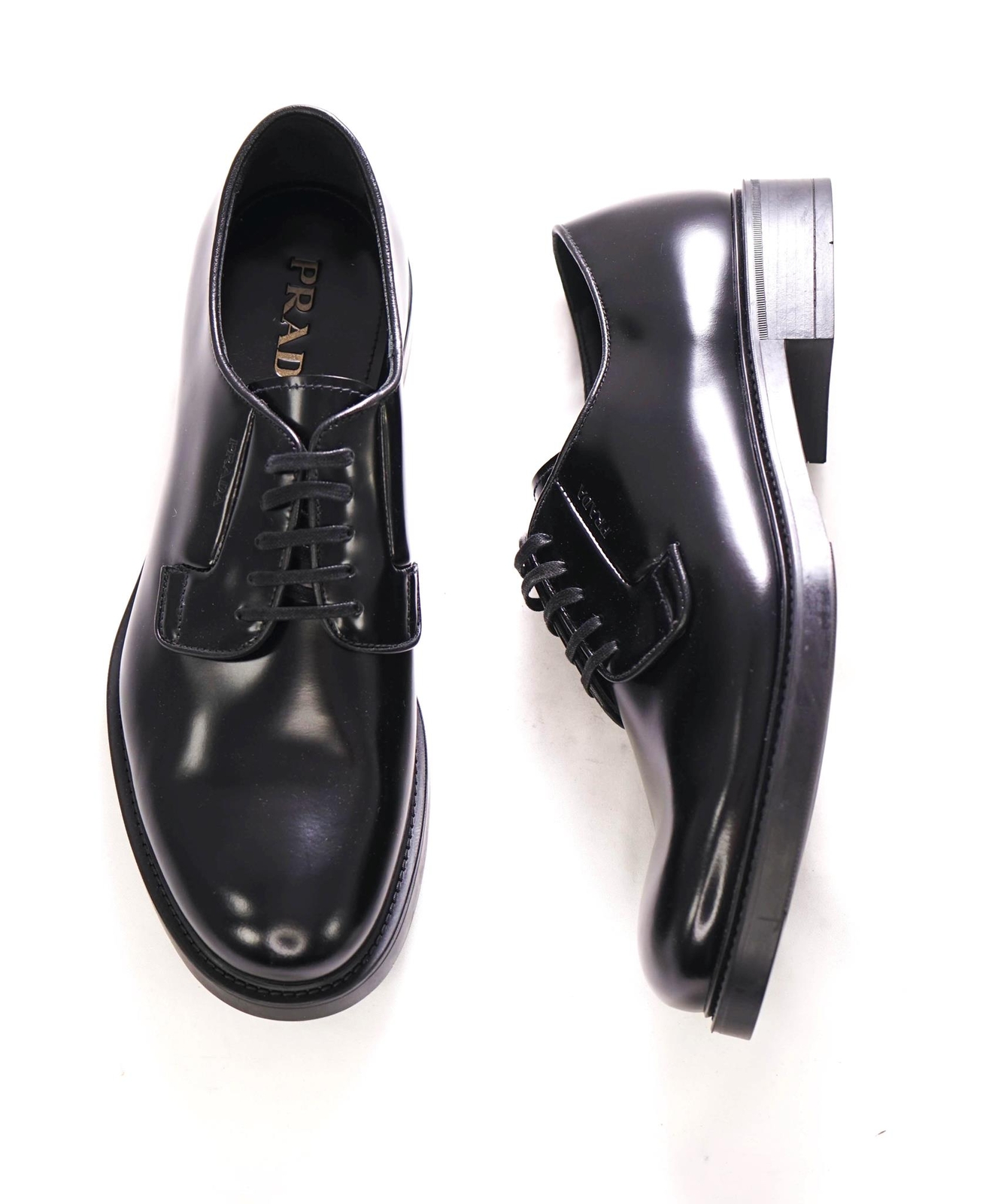 SAOLA Prada $1.150 Lacci derby in pelle lucida spazzolata nera 10 US (9 Prada)