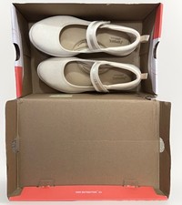 Jsport Womens Shoes Beige Mary Jane Memory Foam Contoured Arch Lightweight 7.5