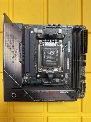 ASUS ROG STRIX X670E-I GAMING WIFI Socket AM5 AMD Motherboard