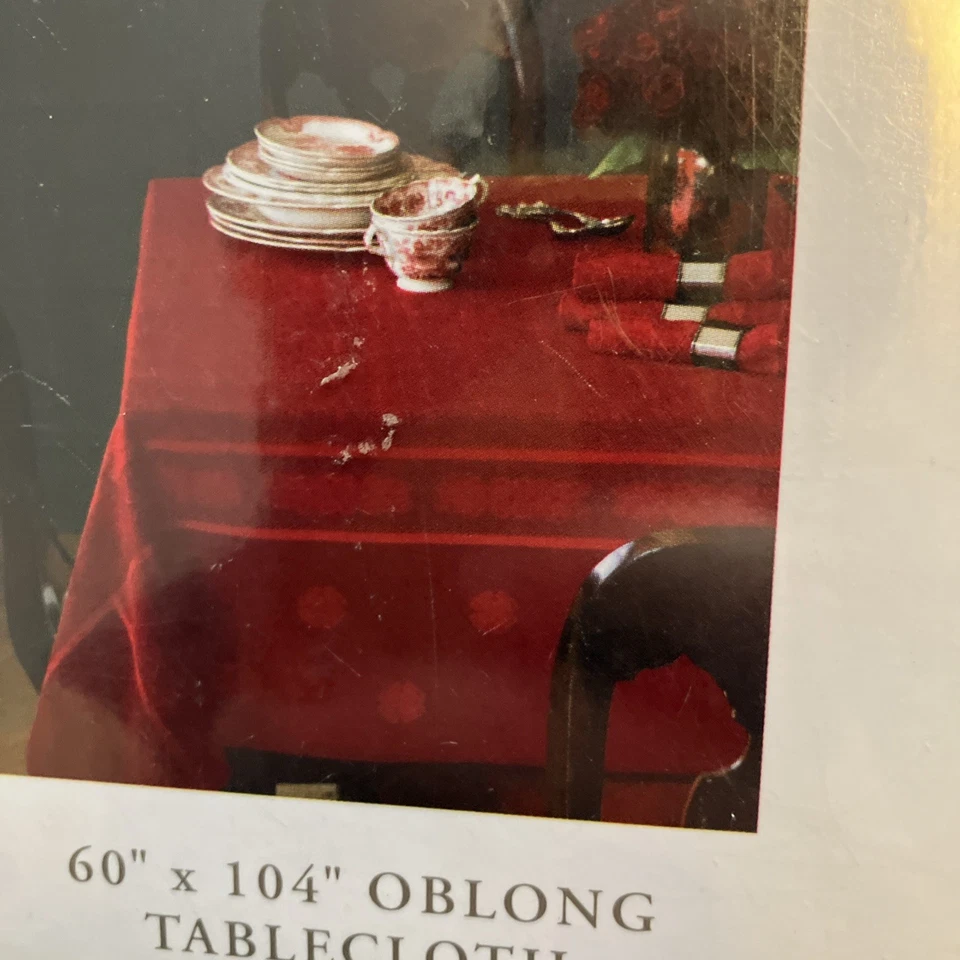 Fieldcrest Classic Tablecloth Oblong 60” x 104” Red 100% Cotton NEW - Image 4 of 4