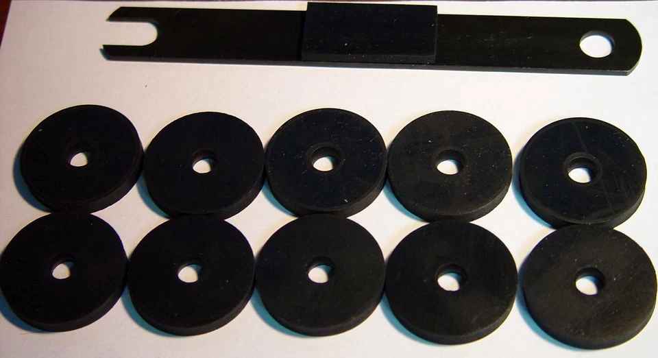 Norton Commando INTERSTATE 1974-77 MK2A y MK III, KIT de montaje de tanque de combustible de acero Foto 2 de 4