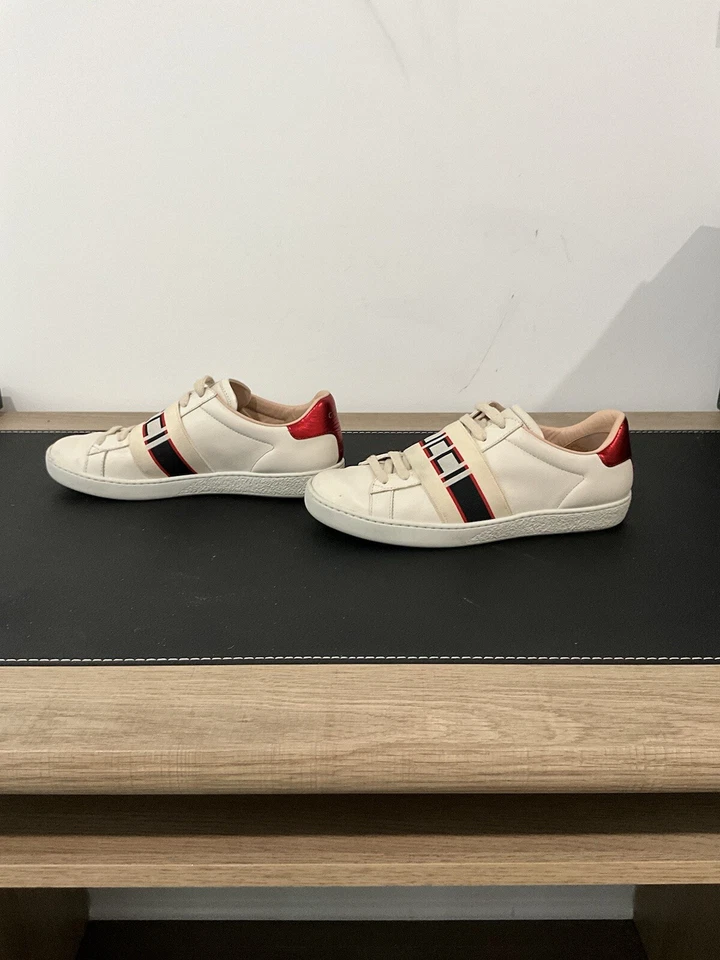 Gucci女式运动鞋 — 第 2/4 张图片