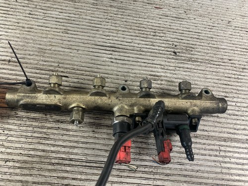 79818 Einspritzleiste SUZUKI Grand Vitara I (FT, HT) 0445214017