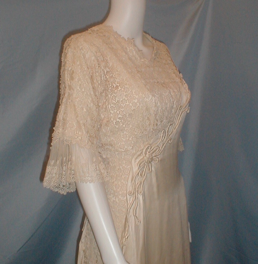 chinese dress ladies Antique Victorian Corset-Cover Top with Irish Lace Trim main image 0