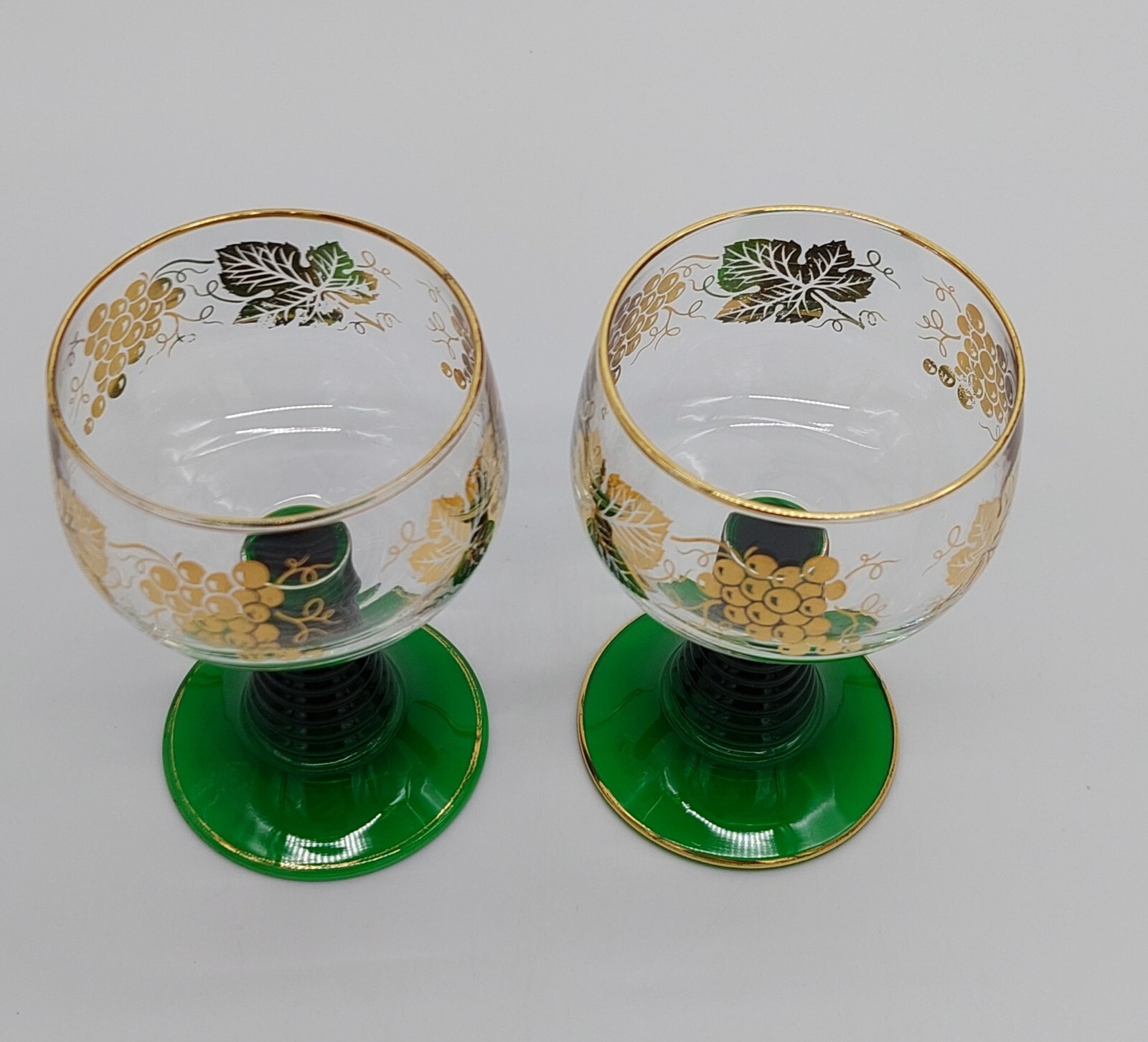 2 Vintage Luminarc France Green Beehive Stem Wine Glasses Gold Grape