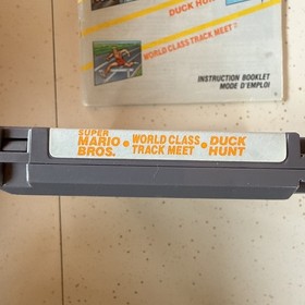 Super Mario Bros. Duck Hunt World Class Track Meet Nintendo NES w/Manual