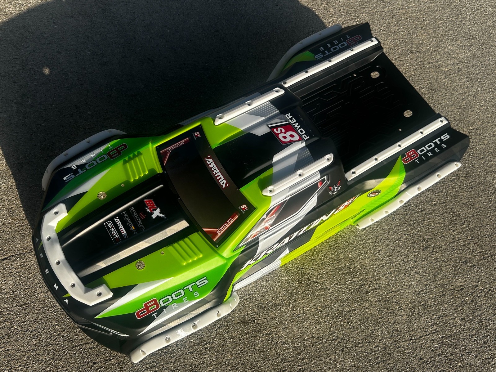 Kraton 8S Body Skid Kit (Set of 5)