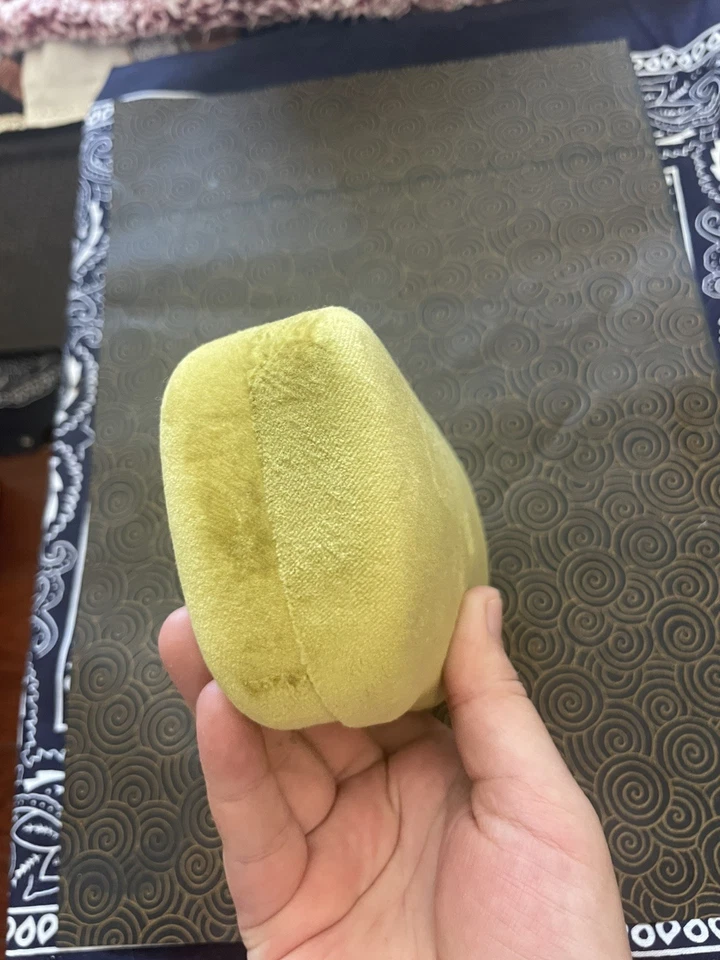 Estuche para gafas Gucci para mujer oro amarillo terciopelo cubierta dura Foto 4 de 4