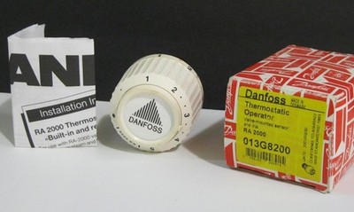 NEW DANFOSS DENMARK 013G8200 Thermostatic Operator Valve Mounted Sensor/Dial NIP