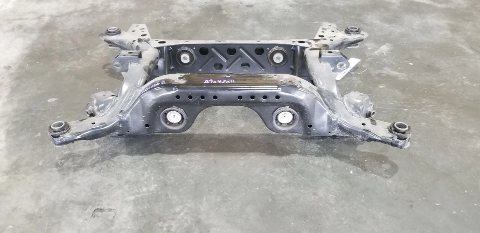 24 FORD MUSTANG GT 5.0L MT REAR SUSPENSION CROSSMEMBER SUBFRAME - Image 2 of 4