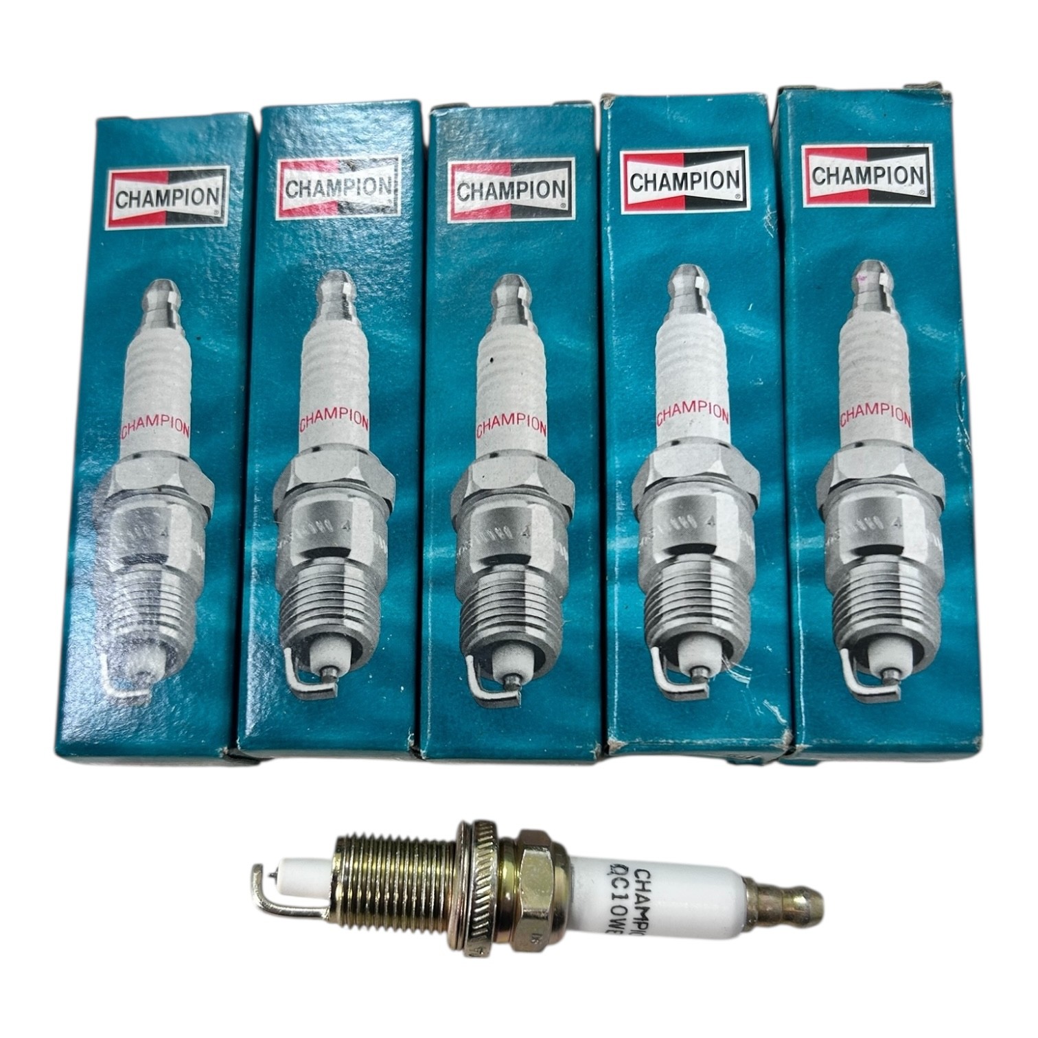 Champion QC12PEP, Copper Marine Spark Plug - 5 Pack