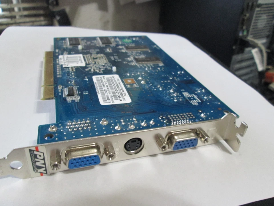 PNY VCGFX522PPB GeForce FX 5200 DDR 256Mb Dual VGA PCI Video Graphic Adapter - Image 4 of 4