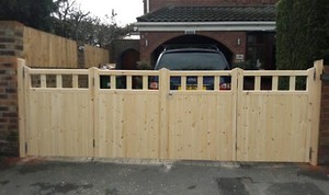 folding wooden gate