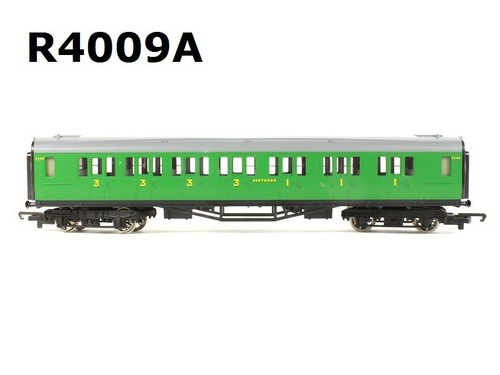 OO Gauge Hornby R4009A SR Composite Coach Malachite #5540 BNIB - Picture 3 of 3