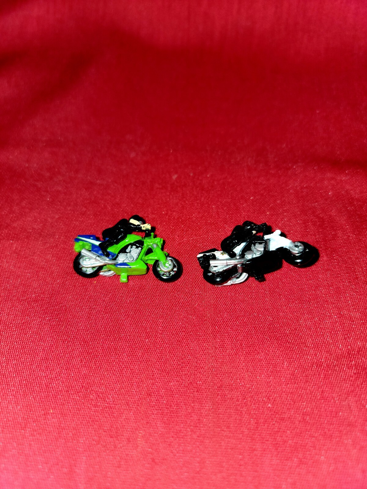 Picture 1 of 4
