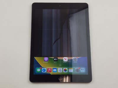 Apple iPad (6th Gen.) (A1893) 32GB - Space Gray (Wi-Fi Only