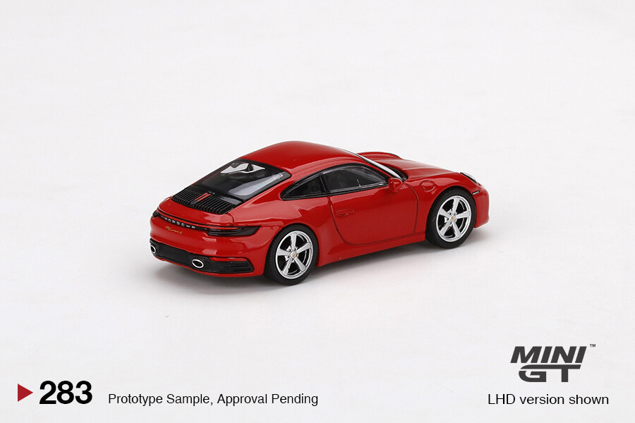 Porsche 911 GT 1/18ミニカー レッド Porsche 911 GT 1/18ミニカー レッド