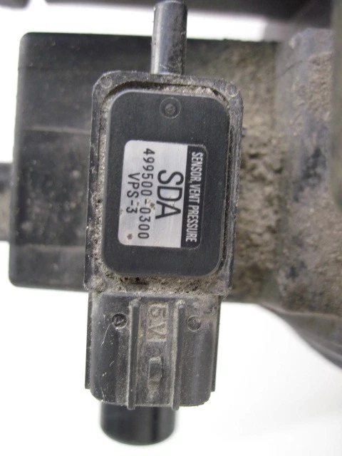 Bote de vapor de combustible Acura RL 2005 05 691633 Foto 3 de 4