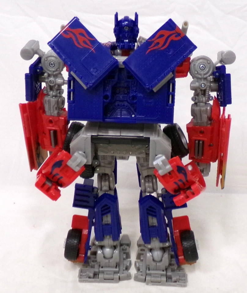 Hasbro Transformers Dark Of The Moon Ultimate Jetwing Optimus Prime - Image 3 of 4