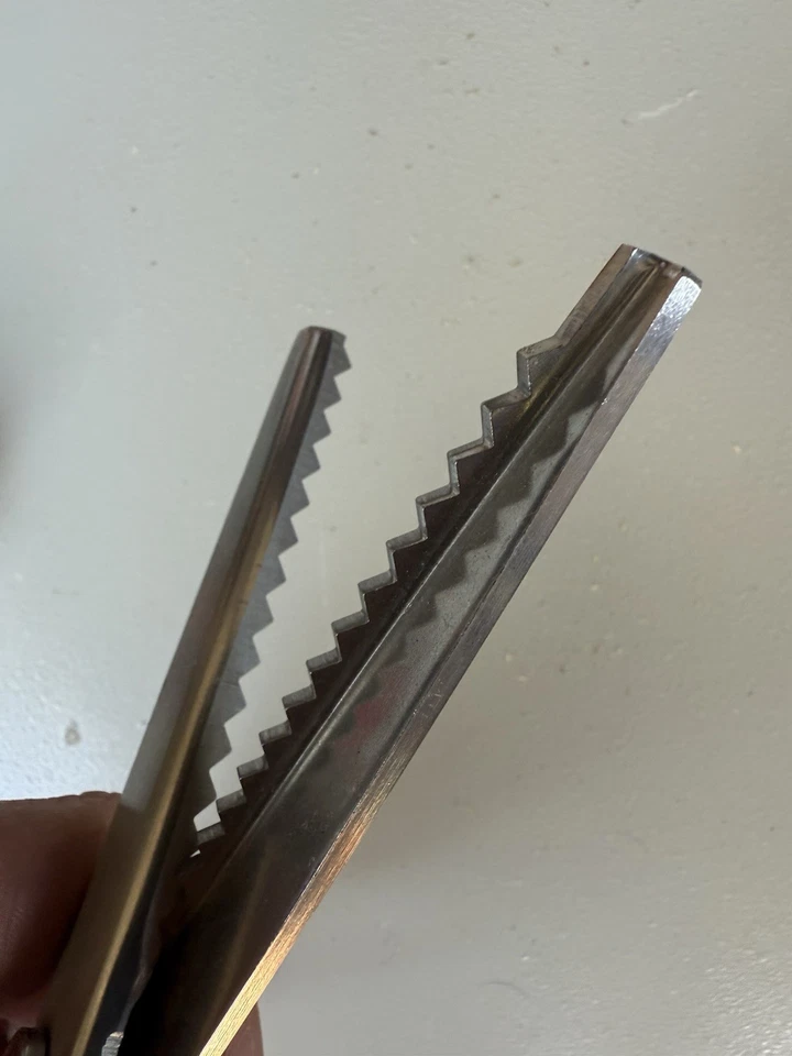 Lot Of 2 Fiskars USA  10" Shears Scissors Zig Zag Stainless Steel Orange Handle - Image 4 of 4