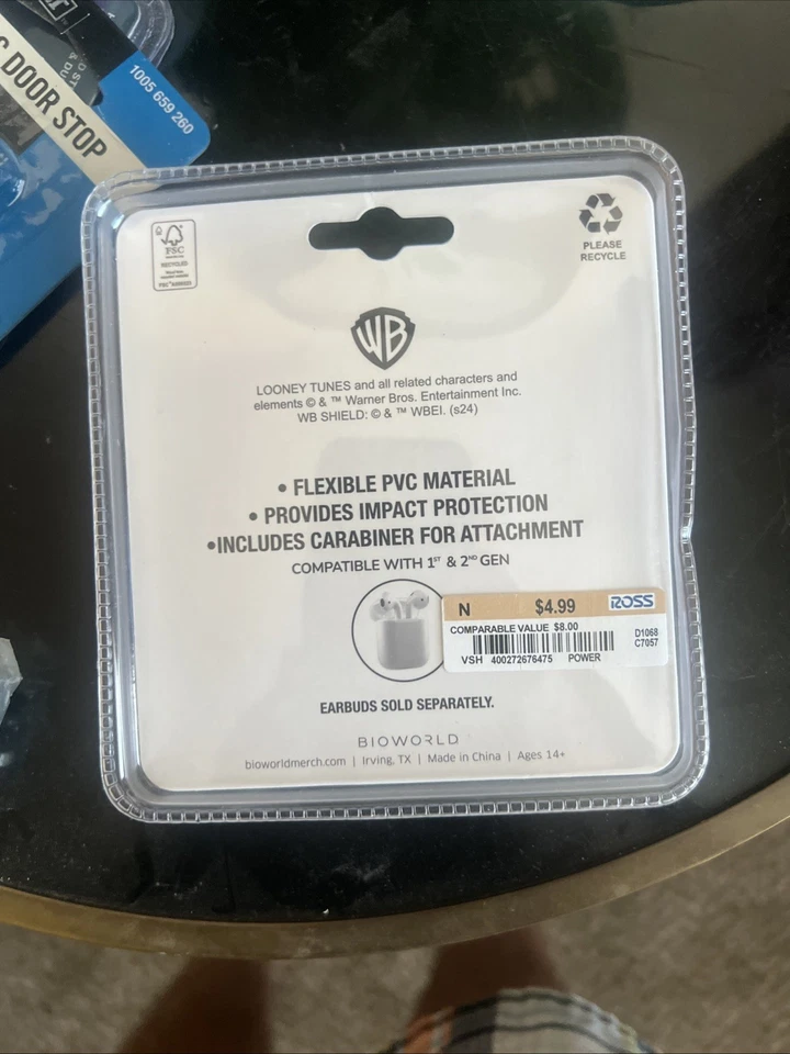 Чехол Looney Tunes Taz для AirPods 1-го и 2-го поколения Warner Bros - Изображение 2 из 3