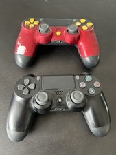 Two PS4 Controllers / One Faulty, One Working