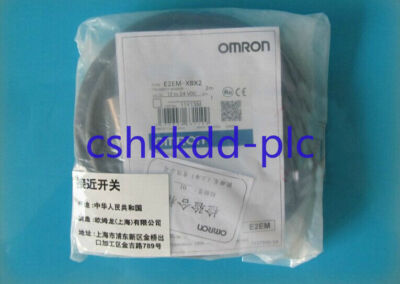 OMRON E2EM-X8X2 Proximity Sensor E2EMX8X2 1PC New Free Shipping