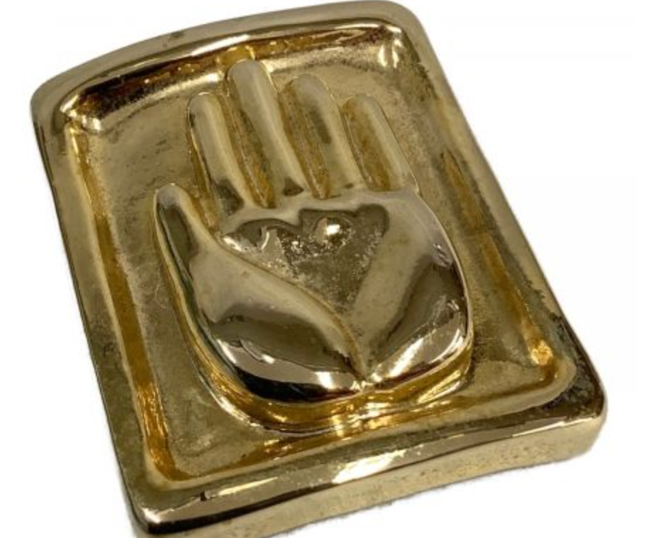 JoJo`s Bizarre Adventure Jotaro Hand Gold color Brooch Ultra