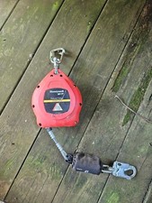Honeywell Miller Falcom edge sharp edge Self-Retracting Lifeline 20ft