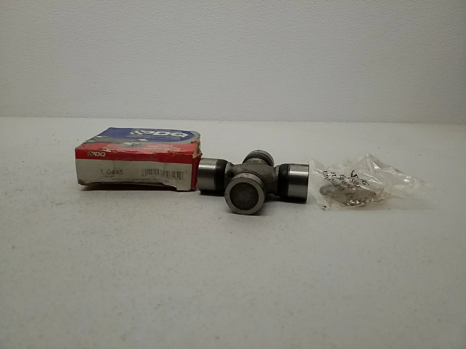 Kit de juntas universales automotrices 1-0445 Neapco PDQ hecho en EE. UU. Foto 3 de 3