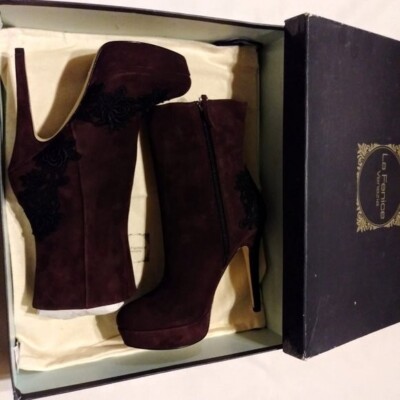 NIB LA FENICE Venezia Burgundy Women Suede Ankle Boots 7.5M Vero 