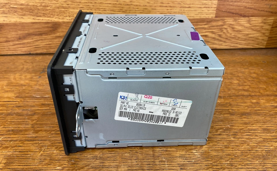 Nuevo DESBLOQUEADO OEM 2000-01-02-03-04-05 Chevy Cavalier, Malibu AM/FM Cassette Radio Foto 4 de 4