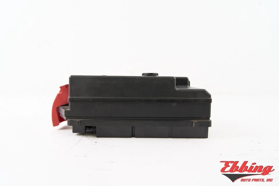 Main Engine Fuse Box Assembly ID: 15329200 Fits 1999-2005 Buick Century 703934 - Image 3 of 4