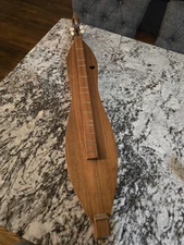 Vintage 4 String Mountain Dulcimer Hourglass & Heart Body 36" Mahogany 