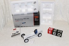 CMC Mercedes Benz W25 1934 Ein Mythos in weiß Modellauto 1:18  -160-