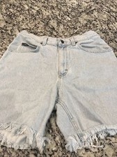 Vintage LEE Blue Jean Shorts Size 33 With 7  Inseam MR Lee