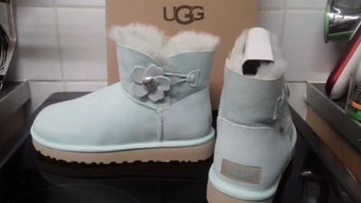 mint green uggs