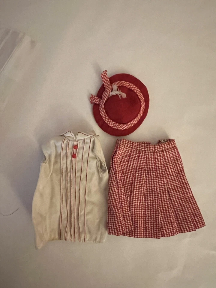 TRAJE VINTAGE DE NIÑA ESCOLAR Mattel barbie skipper #1921 años 60 Foto 4 de 4