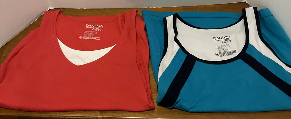Lote de 2 camisetas sin mangas Danskin Now Active para mujer rosa—azul mediano Foto 2 de 4
